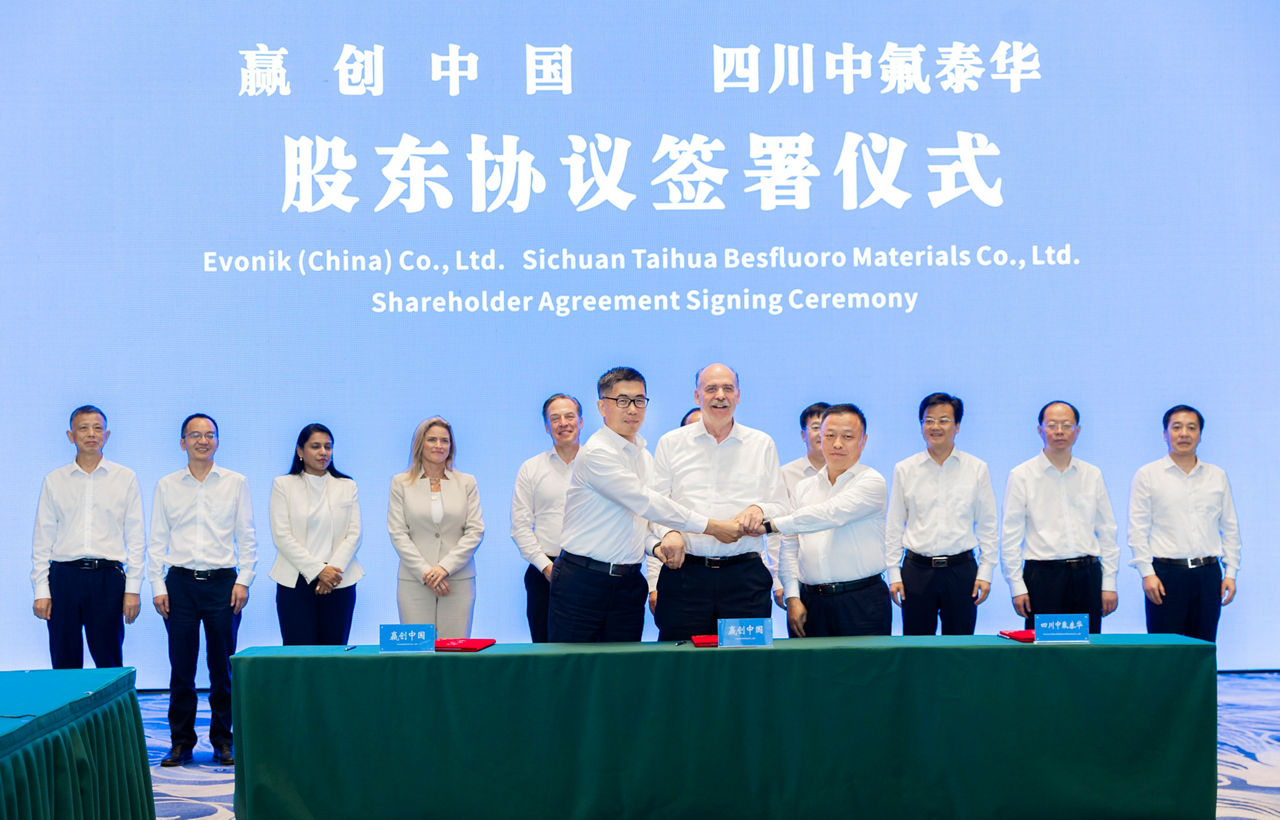 Press Release Evonik Fuhua Joint Venture China for hydrogen peroxide